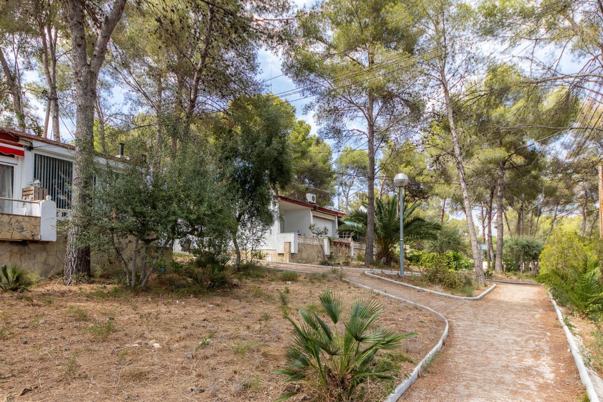 Luminoso Bungalow Con Parking Tarragona Exterior photo